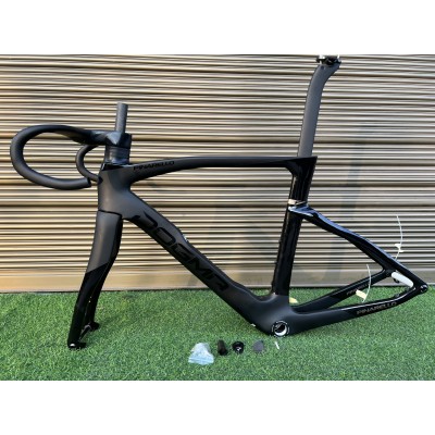 Pinarello DogMa F Disc Brake Carbon Road Bike Frame Full Black-Dogma F Disc Brake