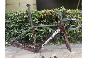 Cervelo R5 カーボンファイバー ロード自転車フレーム 赤茶色