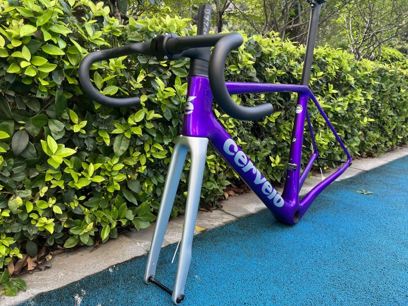 Cervelo R5 カーボンファイバー ロード自転車フレーム パープル