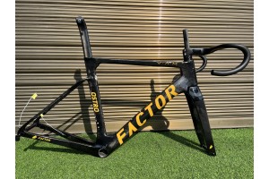 FACTOR OSTRO Cuadro de bicicleta de carretera de carbono Adhesivos amarillos