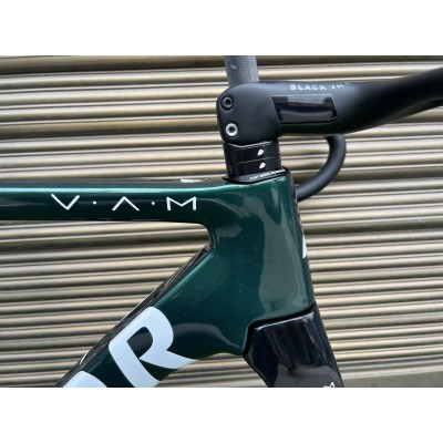 FACTOR OSTRO Carbon Road Bike Frame Dark Green and Black-ファクター・オストロ