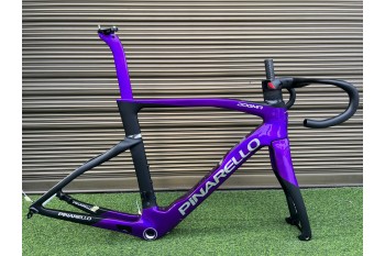 Pinarello DogMa F Elektrofioletowy hamulec tarczowy do ramy roweru szosowego z włókna węglowego