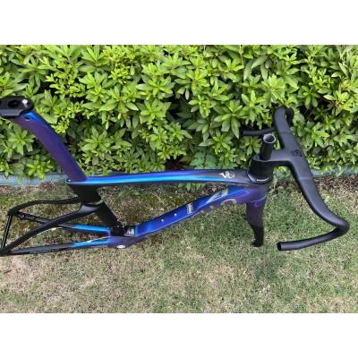 Pinarello DogMa F Carbon Road Bike Frame Black With White-Dogma F Disc Brake