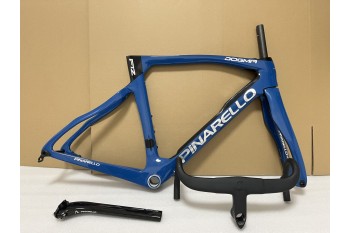Freno sul cerchione del telaio della bicicletta da strada in fibra di carbonio Pinarello DogMa F12