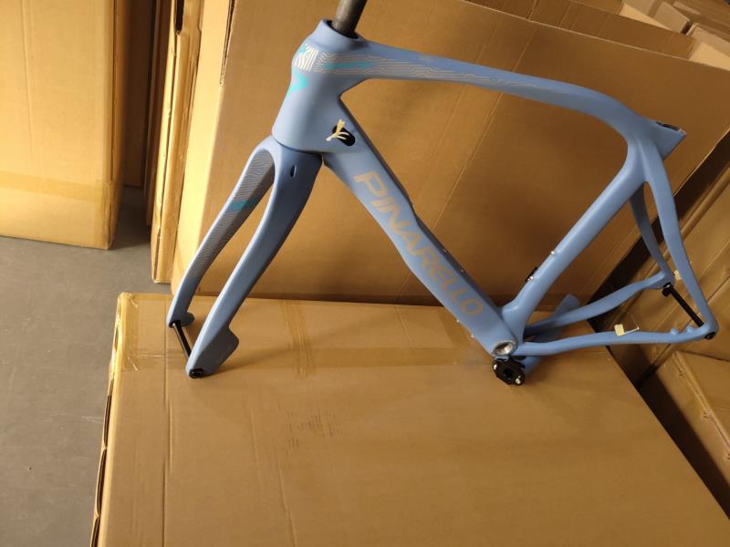 Pinarello GREVIL+ karbonowa rama roweru przełajowego