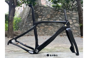 Telaio per bici da ciclocross in carbonio Pinarello GREVIL+