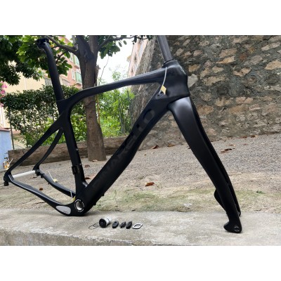 Pinarello GREVIL+ Carbon Cyclocross Bike Frame-Dogma F10 V Brake & Disc Brake