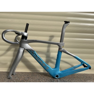 Pinarello DogMa F Disc Brake Carbon Road Bike Frame Grey With Blue-Dogma F Disc Brake