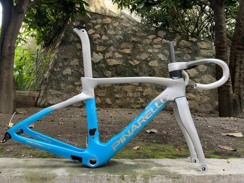 pinarello blue