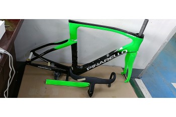 Cuadro de bicicleta de carretera de carbono con freno de disco Pinarello DogMa F verde con negro