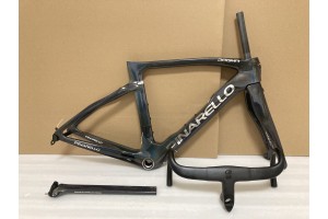 Карбоновая рама шоссейного велосипеда Pinarello DogMa F Chameleon