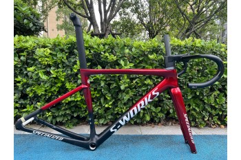 Рама шоссейного велосипеда Specialized S-Works Tarmac SL7 Frameset из углеродного волокна, красная с черным