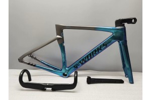 Nový karbonový rám pro silniční kolo Specialized S-works Venge