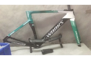 スペシャライズド ロードバイク S-works New Disc Venge 自転車カーボンフレーム