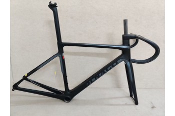 Cadre de vélo de route en fibre de carbone Colnago V4RS noir