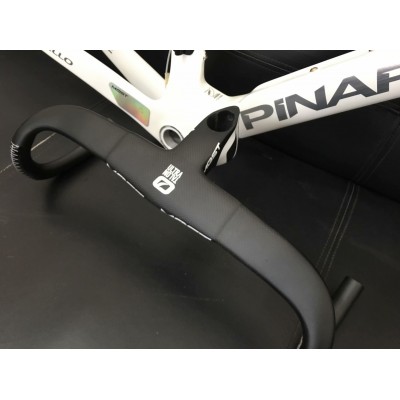 Von der Pinarello DogMa F12 Disc unterstützter Carbon-Rennradrahmen-Dogma F12 Disc Brake