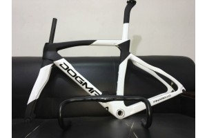 Pinarello DogMa F12 ნახშირბადის ბოჭკოვანი საგზაო ველოსიპედის ჩარჩოს Rim Brake