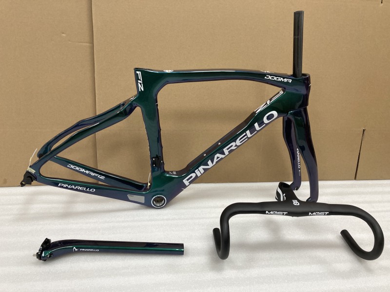 ピナレロ DogMa F12 カーボンファイバー ロード自転車フレーム カメレオン