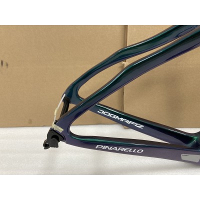 Telaio per bici da strada in carbonio supportato da Pinarello DogMa F12-Dogma F12 Disc Brake