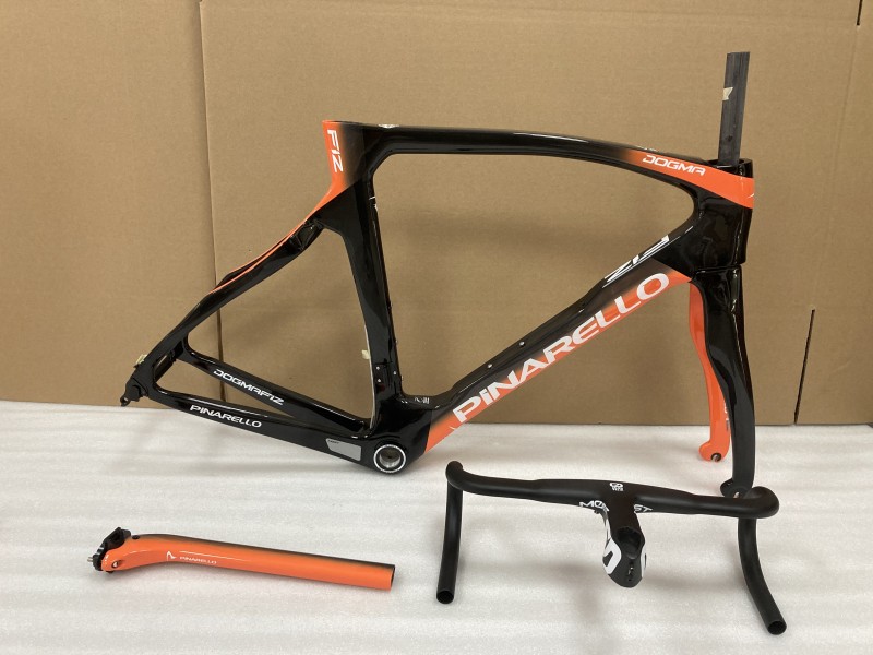 Pinarello Dogma F12 დისკი მხარი დაუჭირა ნახშირბადის გზის ველოსიპედით ჩარჩო