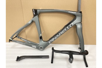 Cadre de vélo de route en carbone avec support pour disque Pinarello DogMa F12