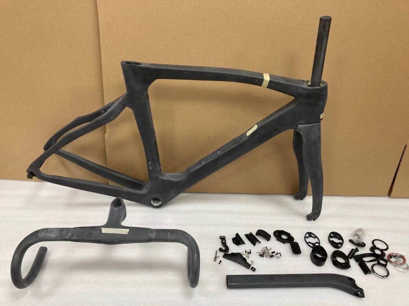 Cadre brut pour vélo de route en carbone Pinarello DogMa F12