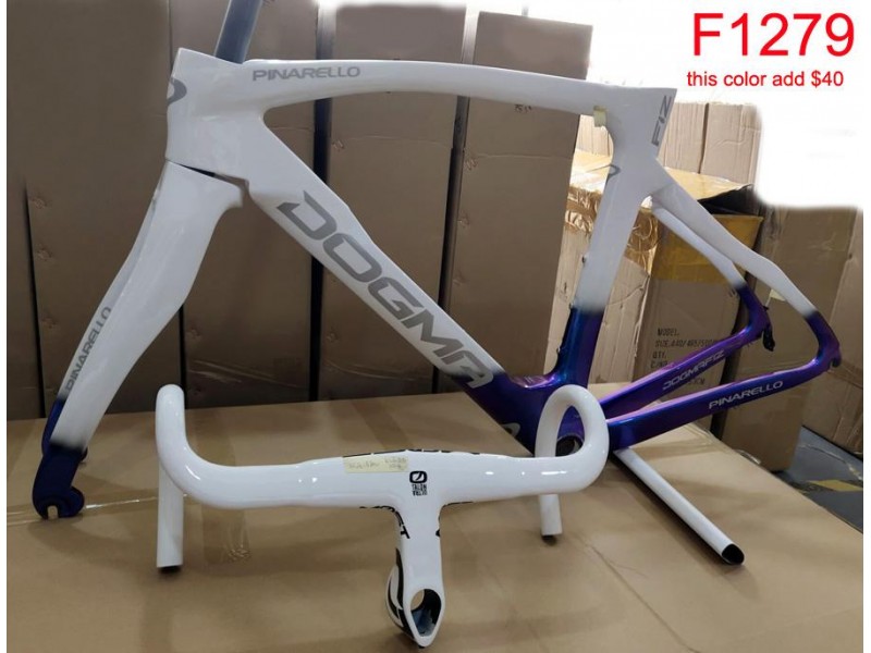 Pinarello DogMa F12 ketastoega süsinikust maanteerattaraam