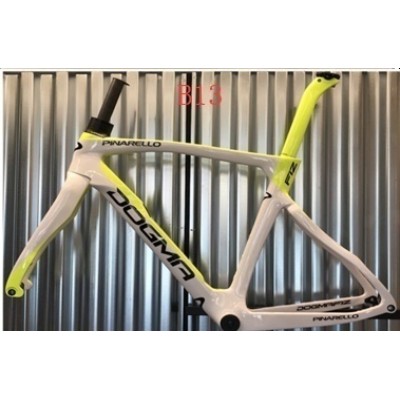 Telaio per bici da strada in carbonio supportato da Pinarello DogMa F12-Dogma F12 Disc Brake