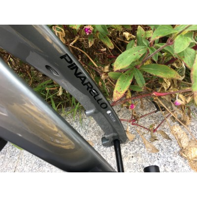 Pinarello DogMa F12 Disc Supported Carbon Road Bike Frame Grey-Dogma F12 Scheibenbremse
