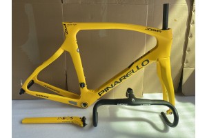 Pinarello DogMa F12 Carbon maantiepyörän runko