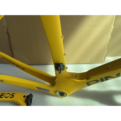 Rama roweru szosowego Carbon Pinarello DogMa F12-Dogma F12