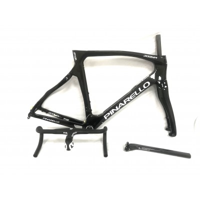 Telaio per bici da strada in carbonio supportato da Pinarello DogMa F12-Dogma F12 Disc Brake