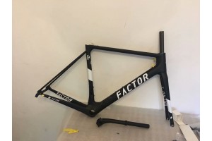 FACTOR O2 カーボン ロードバイク フレーム