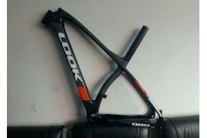 გამოიყურება 989 MTB CARBON BICYCLE FRAME