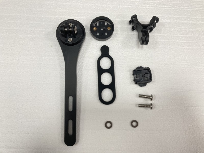 MOST iTalon Ultra Garmin / Wahoo / Polar マウント (ピナレロ F10 ハンドルバー用)