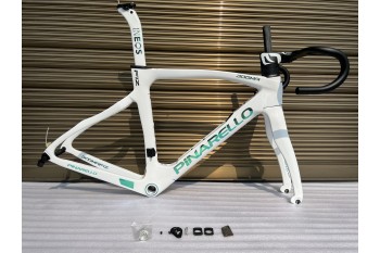 Pinarello DogMa F12 karbonowa rama roweru szosowego hamulec szczękowy biały