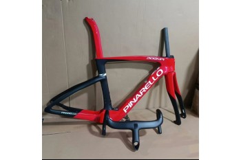 Pinarello nou 2025 dogma f carbon din fibră de carbon rasă de biciclete disc negru cu roșu