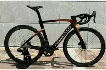 Pinarello New 2025 Dogma fカーボンファイバーロード自転車フレームディスクルクスターレッドゴールド