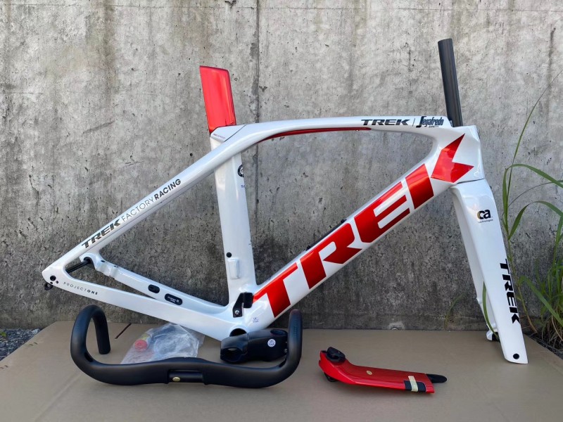 cycliq fly12 ce front facing camera