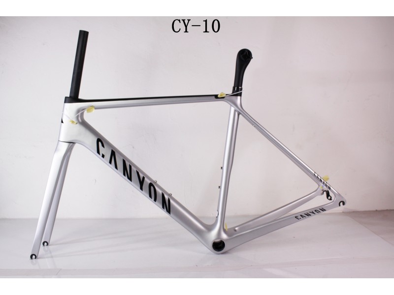 canyon carbon road bike