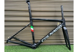 Colnago V3RS шосеен велосипед с въглеродна рамка черен