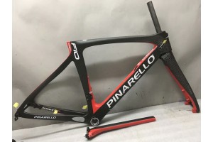 Pinarello DogMa F10 süsinikust maanteerattaraam