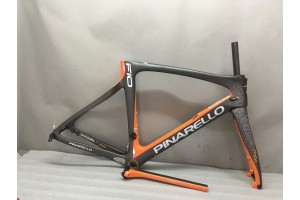 Карбонова рамка за шосеен велосипед Pinarello DogMa F10