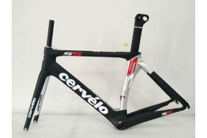 Cervelo S5 Спирачка с джанта на шосеен велосипед от въглеродни влакна