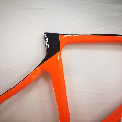 ピナレロDogMa F12ディスクサポートカーボンロードバイクフレーム-Dogma F12 Disc Brake