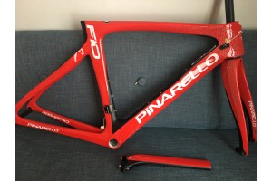 Pinarello DogMa F10 карбонова рамка за шосеен велосипед 166 червена