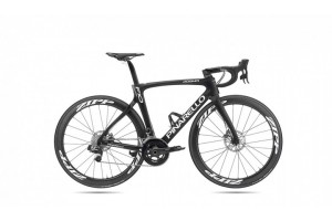 Карбонова рамка за шосеен велосипед Pinarello DogMa F10