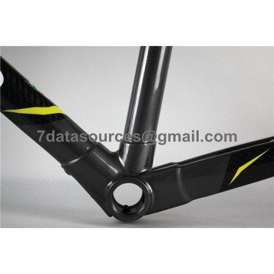 Bicicletă rutieră Colnago C59 cu ramă de carbon-Colnago C59