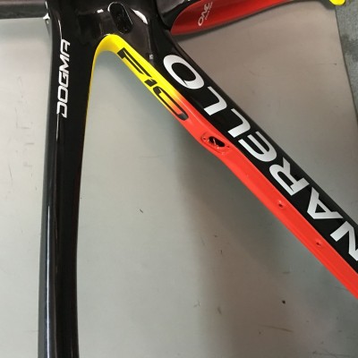 Pinarello DogMa F10 въглероден микс от цветове на рамката на шосеен велосипед