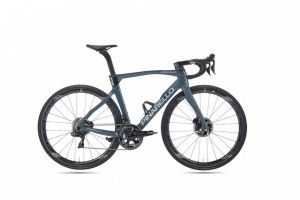 Rama roweru szosowego z włókna węglowego Pinarello DogMa F12 Disc Supported